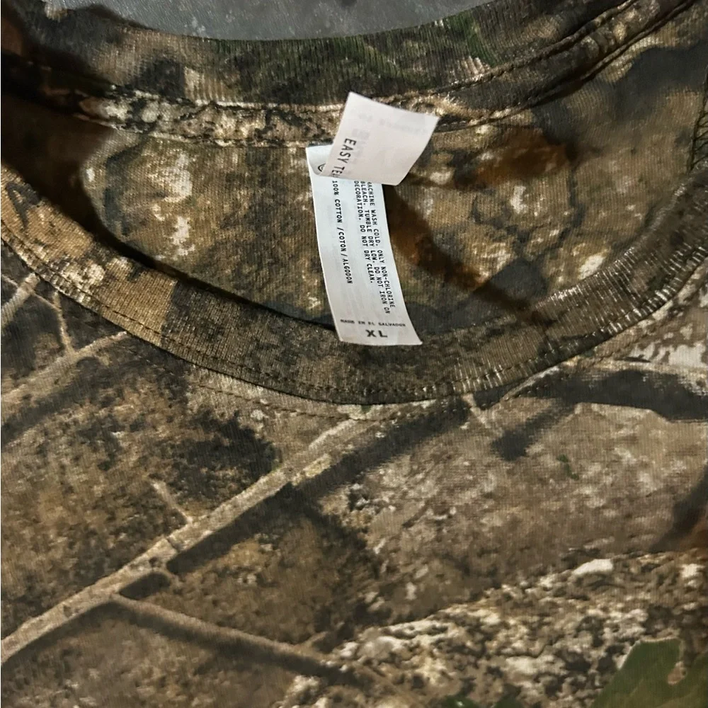 Realtree Camouflage Long Sleeve Tee - Picture 2 of 3